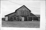 3983 COUNTY HIGHWAY P, a Astylistic Utilitarian Building barn, built in Hallie, Wisconsin in .