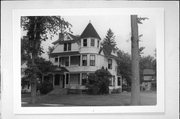 606 W COLUMBIA ST, a Queen Anne house, built in Chippewa Falls, Wisconsin in 1895.