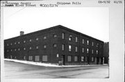 128-36 W RIVER ST, a Astylistic Utilitarian Building industrial bldg/manufacturing facility, built in Chippewa Falls, Wisconsin in .