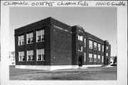 1000 E GRAND AVE 1000 E GRAND AVE, a Twentieth Century Commercial school – elem/middle/jr high/high, built in Chippewa Falls, Wisconsin in 1931.