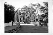 Irvine Park Dr. N. over Duncan Creek, a NA (unknown or not a building) bridge, built in Chippewa Falls, Wisconsin in 1907.