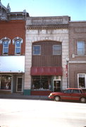 534 HEWETT ST, a Commercial Vernacular bank/financial institution, built in Neillsville, Wisconsin in 1903.