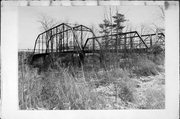LONGWOOD RD OVER BLACK RIVER, a NA (unknown or not a building) overhead truss bridge, built in Longwood, Wisconsin in 1901.