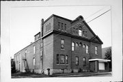 CA 135 E 4TH ST, a Romanesque Revival armory, built in Neillsville, Wisconsin in 1892.