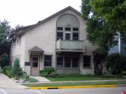 202 N BLOUNT ST, a Romanesque Revival livery, built in Madison, Wisconsin in 1914.