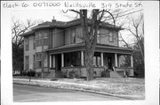 319 STATE ST, a Queen Anne house, built in Neillsville, Wisconsin in 1889.