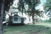 820 PARK AVE, a Queen Anne house, built in Columbus, Wisconsin in 1898.