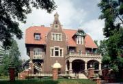2611 N TERRACE AVE, a German Renaissance Revival house, built in Milwaukee, Wisconsin in 1900.