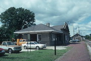 359 N LUDINGTON ST, a Craftsman depot, built in Columbus, Wisconsin in 1907.