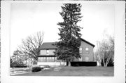 1158 WATERLOO ST, a Gabled Ell house, built in Columbus, Wisconsin in .
