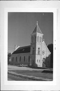 NW CNR OF OTSEGO RD AND WESTERNMOST N-S ST, a Romanesque Revival church, built in Doylestown, Wisconsin in 1907.
