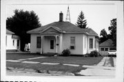 907 DUNN ST 907 DUNN ST, a One Story Cube house, built in Portage, Wisconsin in 1881.