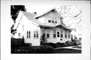 123 E HOWARD ST, a Bungalow house, built in Portage, Wisconsin in 1925.