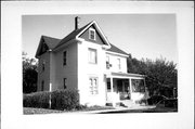 109 W HOWARD ST, a Queen Anne house, built in Portage, Wisconsin in 1905.