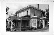 223 W PLEASANT ST, a Italianate house, built in Portage, Wisconsin in 1877.