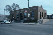 120 S BEAUMONT RD, a Art/Streamline Moderne post office, built in Prairie du Chien, Wisconsin in 1936.