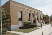 120 S BEAUMONT RD, a Art/Streamline Moderne post office, built in Prairie du Chien, Wisconsin in 1936.