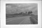 N SIDE OF COUNTY HIGHWAY KW .1 MI W OF COUNTY HIGHWAY JK, a Cross Gabled house, built in Lowell, Wisconsin in .