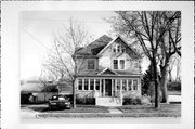 414 N HIGH ST, a Queen Anne house, built in Randolph, Wisconsin in 1910.