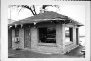 746 N CHURCH ST 746 N CHURCH ST, a Neoclassical/Beaux Arts gas station/service station, built in Watertown, Wisconsin in 1925.