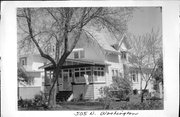 505 N WASHINGTON, a Craftsman house, built in Watertown, Wisconsin in 1915.