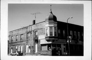 433-435 E MAIN ST, a Queen Anne tavern/bar, built in Waupun, Wisconsin in 1892.