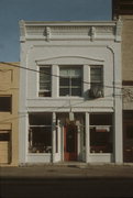 325 KENTUCKY ST, a Commercial Vernacular retail building, built in Sturgeon Bay, Wisconsin in 1902.