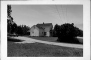 4817 HILLSIDE RD, a Gabled Ell house, built in Egg Harbor, Wisconsin in 1880.