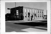 8 N MADISON AVE, a Commercial Vernacular lodging-hotel, built in Sturgeon Bay, Wisconsin in 1898.