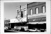 49 S MADISON AVE, a Romanesque Revival bank/financial institution, built in Sturgeon Bay, Wisconsin in 1904.
