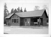 6294 S State Rd 35, a Rustic Style small office building, built in Superior, Wisconsin in 1945.