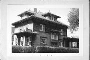 1704 HAMMOND AVE, a American Foursquare house, built in Superior, Wisconsin in 1911.