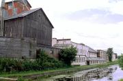 131 E MULLETT ST, a Astylistic Utilitarian Building grain elevator, built in Portage, Wisconsin in 1862.