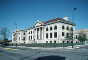 217 S FARWELL ST, a Neoclassical/Beaux Arts library, built in Eau Claire, Wisconsin in 1903.