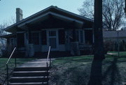 333 GARFIELD AVE, a Bungalow house, built in Eau Claire, Wisconsin in 1915.