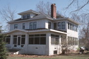 125 MARSTON AVE, a American Foursquare house, built in Eau Claire, Wisconsin in 1915.