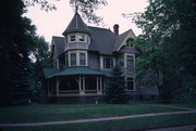 605 N BARSTOW ST, a Queen Anne house, built in Eau Claire, Wisconsin in 1897.