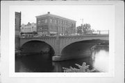 BARSTOW ST ACROSS THE EAU CLAIRE RIVER, a NA (unknown or not a building) concrete bridge, built in Eau Claire, Wisconsin in 1905.
