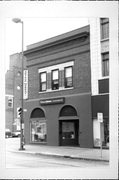 401 S BARSTOW ST 401 S BARSTOW ST, a Neoclassical/Beaux Arts large retail building, built in Eau Claire, Wisconsin in 1894.