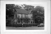 303 DODGE ST, a Queen Anne house, built in Eau Claire, Wisconsin in 1885.