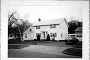 1421 DRUMMOND, a Side Gabled house, built in Eau Claire, Wisconsin in 1946.