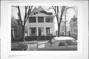 317 EARL ST, a Queen Anne house, built in Eau Claire, Wisconsin in 1890.
