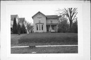 439 GILBERT AVE, a Gabled Ell house, built in Eau Claire, Wisconsin in 1880.