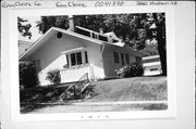 220 HUDSON ST, a Bungalow house, built in Eau Claire, Wisconsin in 1909.