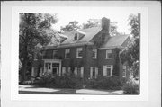 120 MARSTON AVE, a Colonial Revival/Georgian Revival house, built in Eau Claire, Wisconsin in 1918.