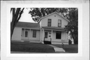 526 MENOMONIE ST, a Gabled Ell house, built in Eau Claire, Wisconsin in 1862.