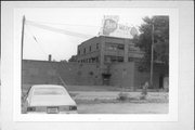 1807 N OXFORD AVE, a Astylistic Utilitarian Building industrial bldg/manufacturing facility, built in Eau Claire, Wisconsin in 1901.