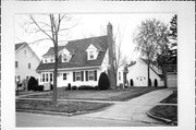 1621 RUST ST, a Colonial Revival/Georgian Revival house, built in Eau Claire, Wisconsin in 1936.