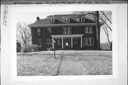 104 WILCOX ST, a Colonial Revival/Georgian Revival house, built in Eau Claire, Wisconsin in 1915.