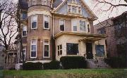 3009 W HIGHLAND BLVD, a Queen Anne house, built in Milwaukee, Wisconsin in 1897.